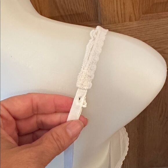 VANITY FAIR Vintage White Lace Chemise Slip Dress - Picture 8 of 13